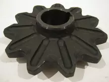 [commerce_product_variation:title]