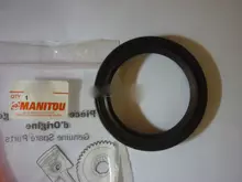 477846 Сальник Manitou