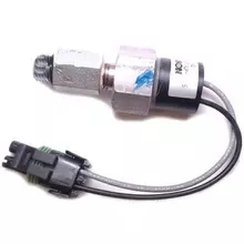 504364902 Датчик тиску New Holland