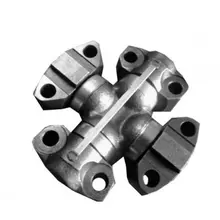 84355365 Хрестовина New Holland