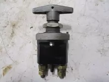 84998012 Вимикач в зборi New Holland