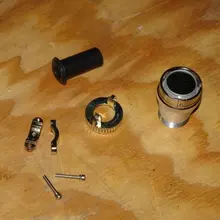 [commerce_product_variation:title]