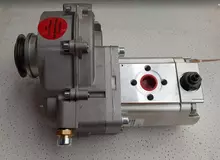 AC871926 Редуктор в зборі з насосом ML 32-3-1/3 Kverneland