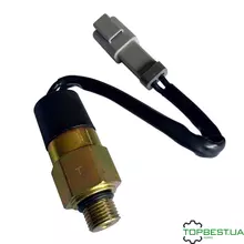 AH224451 Датчик тиску масла комбайна (AXE73706) (AH128929) John Deere AH224451 Датчик тиску масла комбайна (AXE73706) (AH128929) John Deere