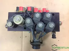 AH219055 Клапан John Deere