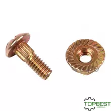 [commerce_product_variation:title]