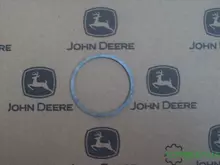 R160097 Кільце John Deere