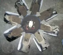 R226659 Вентиляційна решітка капота права John Deere