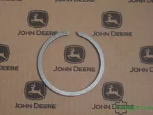 R63739 Кільце стопорне John Deere