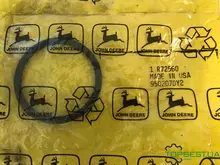 R72560 Кільце John Deere