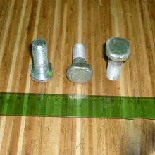 [commerce_product_variation:title]