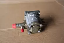 [commerce_product_variation:title]