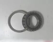 [commerce_product_variation:title]