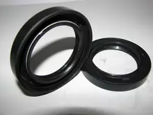 [commerce_product_variation:title]