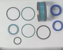 [commerce_product_variation:title]