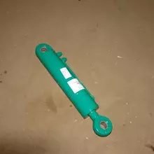 [commerce_product_variation:title]