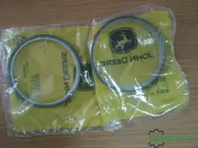 [commerce_product_variation:title]