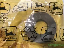 [commerce_product_variation:title]