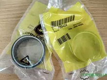 [commerce_product_variation:title]