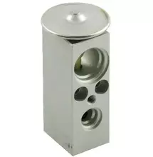 [commerce_product_variation:title]