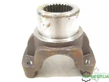 H121681 Вилка карданного валу John Deere