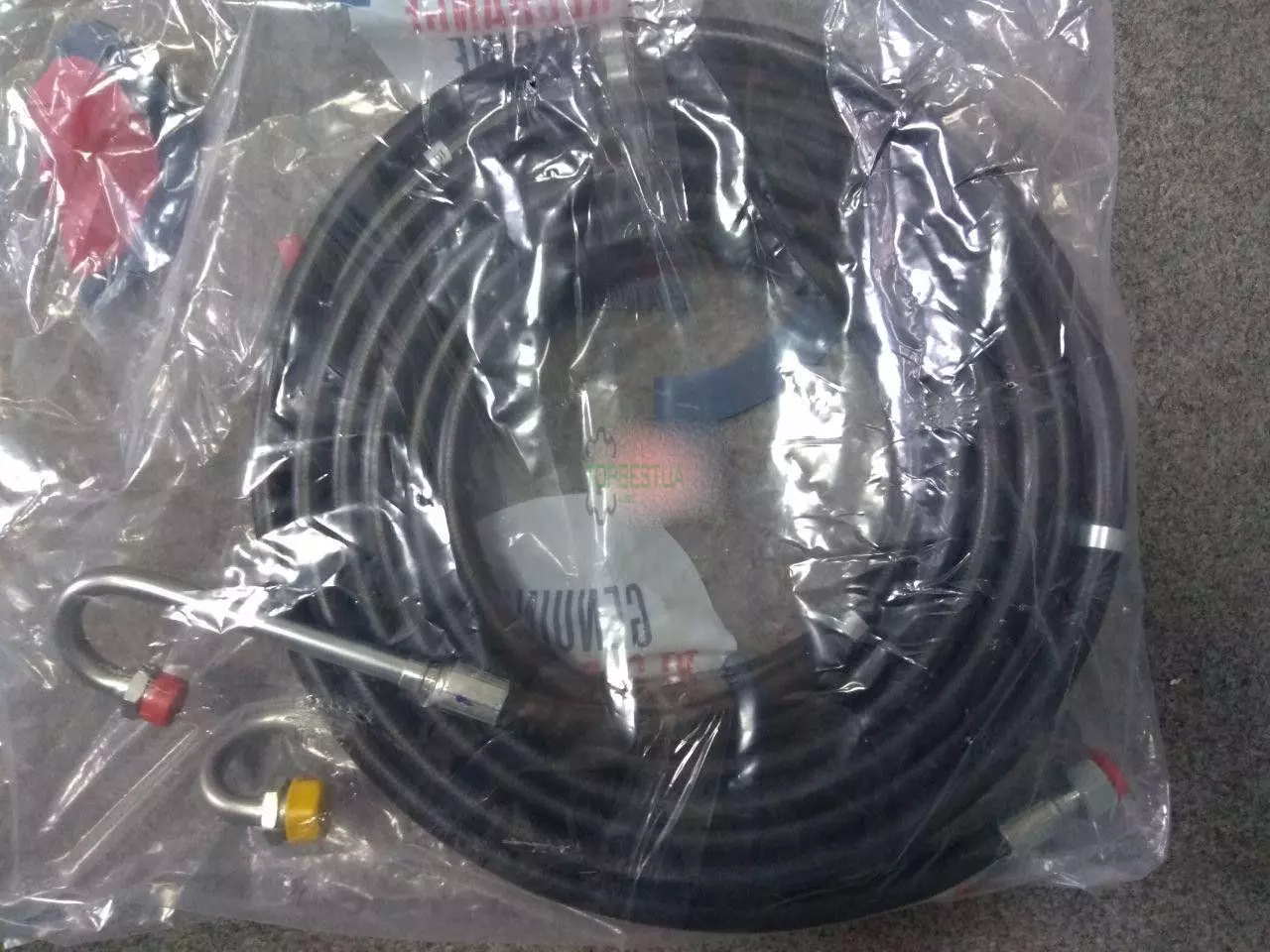 208564 Гідрошланг Manitou