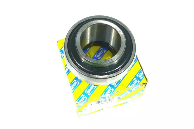 JD10456 Ex209 [SNR] Вставний кульковий підшипник