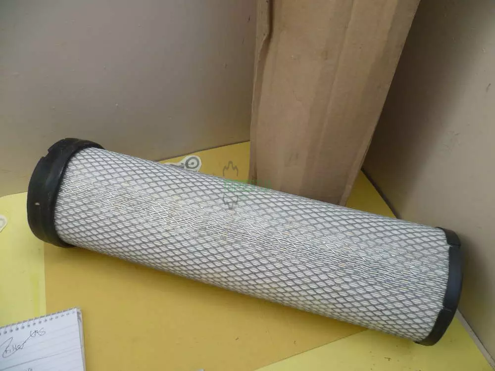 84565926 Елемент фiльтруючий New Holland