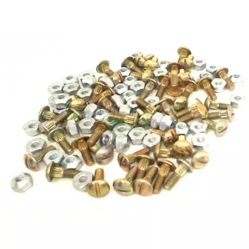 86507777 Комплект (50 болтiв 50 гайок) New Holland