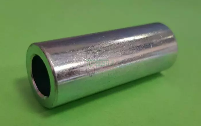 AC805402 Втулка 20X3,75X52 Kverneland