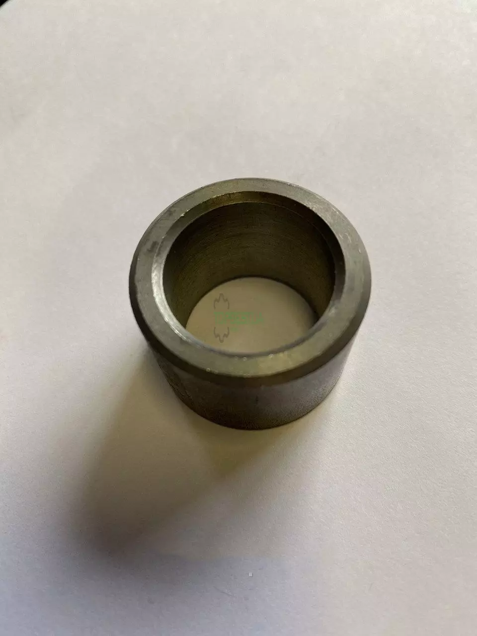 AC870332AP Втулка розпорна Kverneland