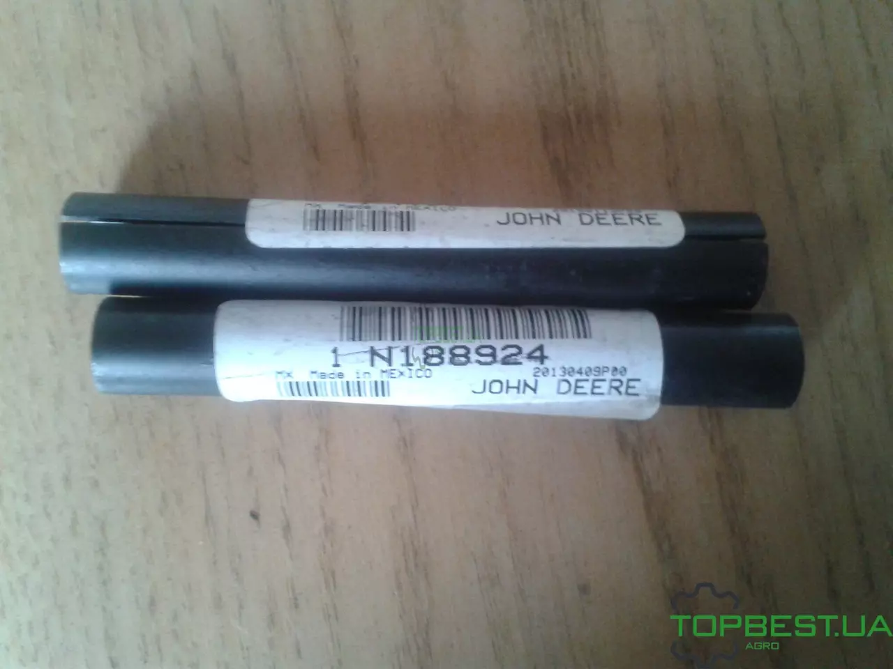N188924 Втулка John Deere N188924 Втулка John Deere