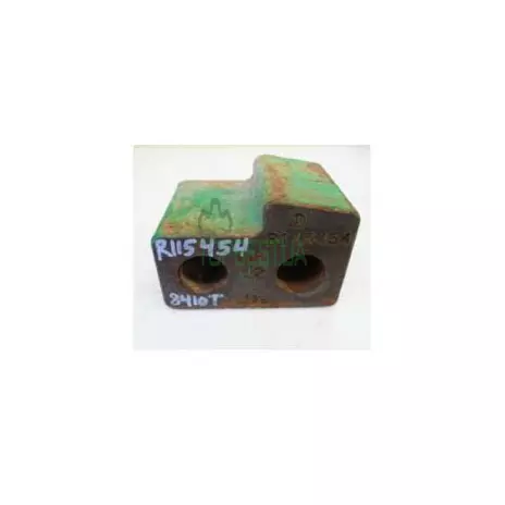 R115454 Втулка (проставка) John Deere
