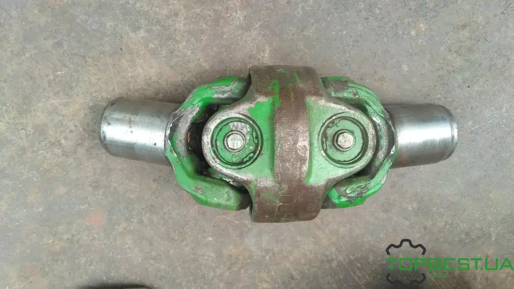 RE70738 Кардан подвійний (RE65603) John Deere