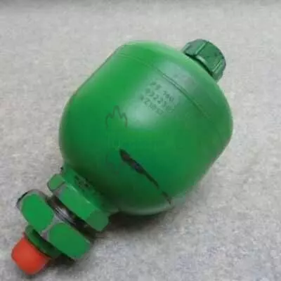 YZ91526 YZ91526 Гідроаккумулятор John Deere купить | topbest.ua