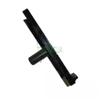 84320470 Опора ліва New Holland