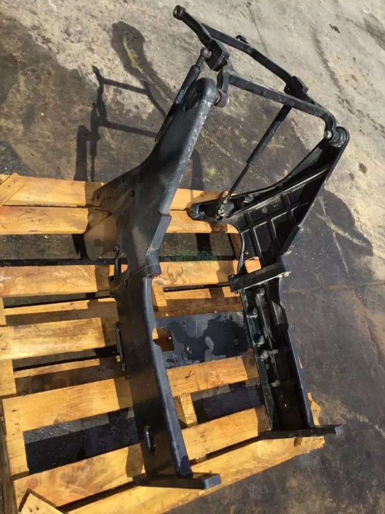 87351237 Рама New Holland