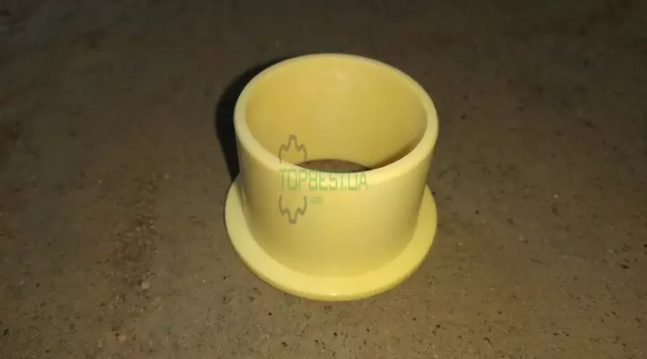 A139049500 Втулка ковзання пластикова